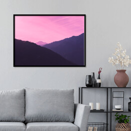 Plakat w ramie Różowe niebo nad kolorowymi warstwami gór Sierra Nevada 