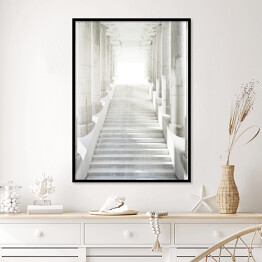 Plakat w ramie Jasne schody z ozdobnymi kolumnami 3D