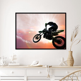 Plakat w ramie Motocykl w trakcie ekstremalnego skoku 