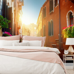 Fototapeta winylowa zmywalna Romantyczny zaułek w Wenecji