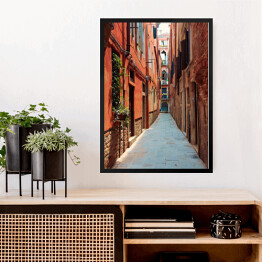 Obraz w ramie Stara ulica w Wenecji we Włoszech