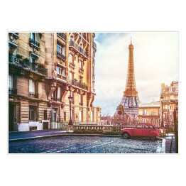 Plakat samoprzylepny Wieża Eiffla w Paryżu, widok z maleńkiej ulicy