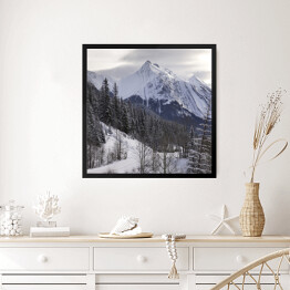 Obraz w ramie Śnieg zakrywający szczyty gór, Kanada