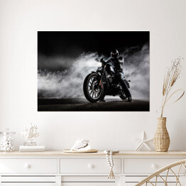 Plakat Motocykl na tle burzowego nieba