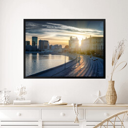 Obraz w ramie Piękny pejzaż miejski - miasto i rzeka, Moskwa, Rosja
