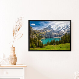Obraz w ramie Alpejski górski krajobraz z jeziorem