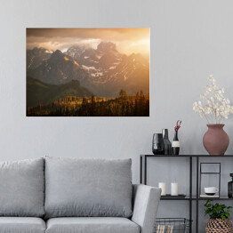 Plakat Jesienny zachód słońca w scenerii górskiej