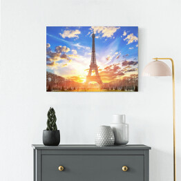 Obraz na płótnie Wieża Eiffla oświetlona słoncem, Paryż. Francja