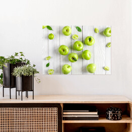 Plakat Zielone jabłka i limonki na biurku