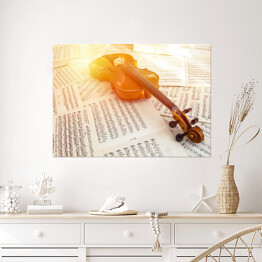 Plakat samoprzylepny Stare skrzypce leżące na nutach