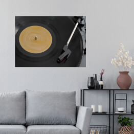 Plakat Przenośny gramofon odtwarzający płytę winylową