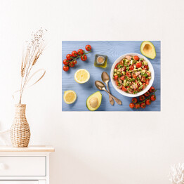 Plakat samoprzylepny Zdrowa sałatka z tuńczykiem, pomidorkami cherry i awokado