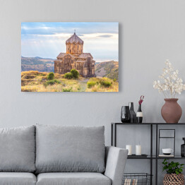 Obraz na płótnie Kościół w chmurach na zboczach góry Aragats, Amberd, Armenia