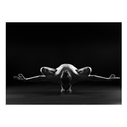 Plakat samoprzylepny Naga kobieta ćwicząca jogę