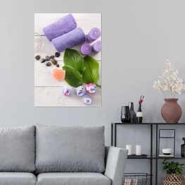 Plakat Aromaterapia - akcesoria w kolorze lawendy