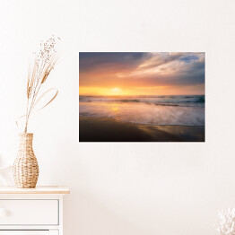 Plakat Brzeg plaży o zachodzie słońca