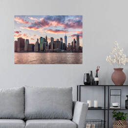 Plakat samoprzylepny Różowe chmury nad Nowym Jorkiem o zachodzie słońca