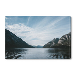 Obraz na płótnie Spokojne jezioro w Norwegii