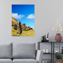 Plakat Słoneczny dzień w Parku Narodowym Rapa Nui, Wyspa Wielkanocna, Chile