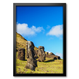 Obraz w ramie Słoneczny dzień w Parku Narodowym Rapa Nui, Wyspa Wielkanocna, Chile