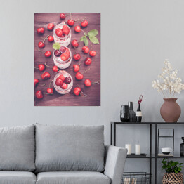 Plakat samoprzylepny Jogurt z wiśniami i truskawkami