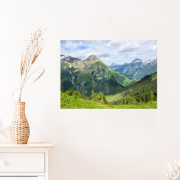 Plakat samoprzylepny Alpejski krajobraz w pogodny dzień