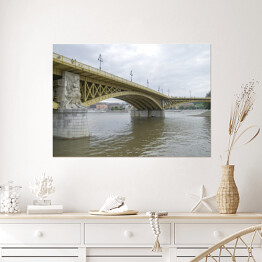 Plakat Most Małgorzaty w Budapeszcie w dziennym świetle