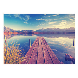 Plakat samoprzylepny Spokój nad jeziorem w różowych i niebieskich barwach