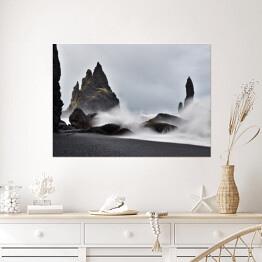 Plakat Skały w morzu we mgle, Islandia