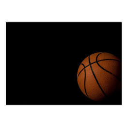 Plakat Piłka do koszykówki na czarnym tle
