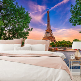 Fototapeta winylowa zmywalna Paryska wieża Eiffla i rzeka - zmierzch w Paryżu, Francja