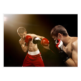 Plakat samoprzylepny Dwóch profesjonalnych bokserów na ciemnym tle 