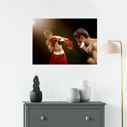 Plakat samoprzylepny Dwóch profesjonalnych bokserów na ciemnym tle 