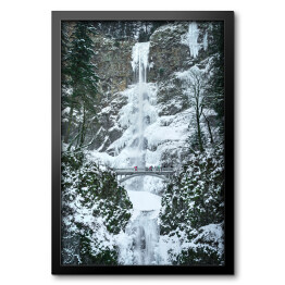 Obraz w ramie Zamarznięty wodospad w zimie