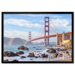 Plakat w ramie Golden Gate Bridge, San Francisco, Kalifornia - widok z wybrzeża