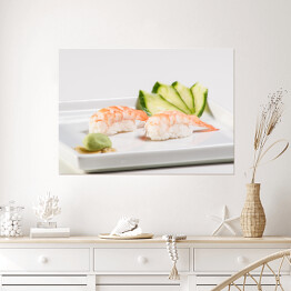Sushi na białym talerzu