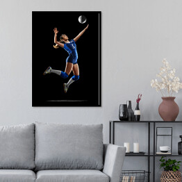 Plakat w ramie Kobieta grająca w siatkówkę na czarnym tle