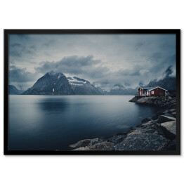 Plakat w ramie Jezioro w mroźną pogodę wśród gór