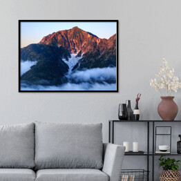 Plakat w ramie Alpy Północne zabarwione na czerwono podczas wschodu słońca