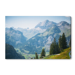 Obraz na płótnie Góry Szwajcarii z wioską w dolinie