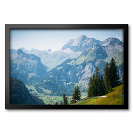 Obraz w ramie Góry Szwajcarii z wioską w dolinie