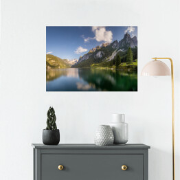 Plakat samoprzylepny Piękne jezioro o gładkiej tafli w Alpach