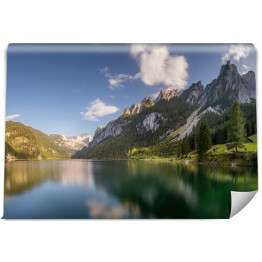 Fototapeta Piękne jezioro o gładkiej tafli w Alpach