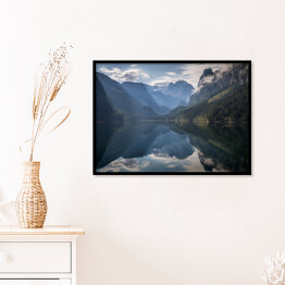 Plakat w ramie Piękne jezioro w Alpach