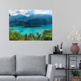 Plakat Widok na jezioro Annecy w słoneczną pogodę