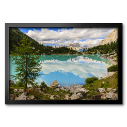 Obraz w ramie Jezioro Sorapiss o niesamowitym turkusowym kolorze wody, Włochy