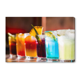Obraz na płótnie Zestaw różnych napojów alkoholowych i koktajli