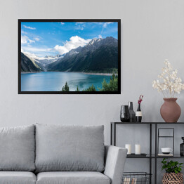 Obraz w ramie Jezioro w Alpach z lodowcem w tle