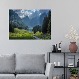 Plakat Jezioro Seealpsee w Szwajcarii otoczone górami