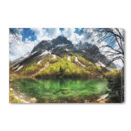 Obraz na płótnie Górskie zielone jezioro